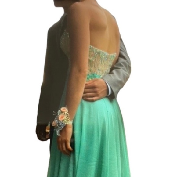 Beaded Prom Dress Size 2 - Picture 8 of 14